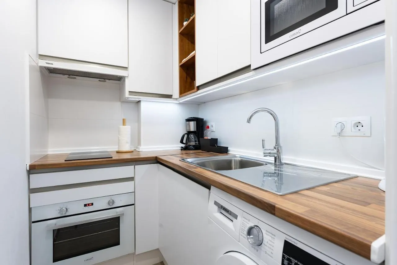 Seaview 1 Bedroom Modern Apartment Fuengirola